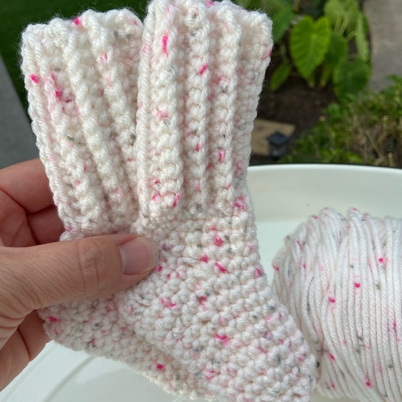 Newborn Crushed Raspberry Baby Booties - Picture 6 of 9